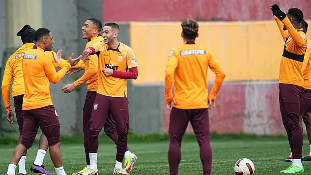 Galatasaray, Kasımpaşa mesaisini tamamladı