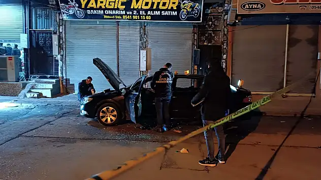 Gün içerisinde iki kez tartıştığı husumetlisini tabancayla öldürdü