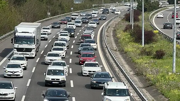 Trafiğe kayıtlı araç sayısı açıklandı! Şubat ayı istatistikleri...