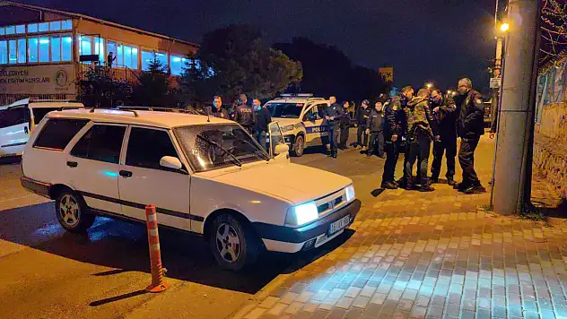 Bursa'da 'dur' ihtarına uymayan ehliyetsiz sürücü böyle yakalandı