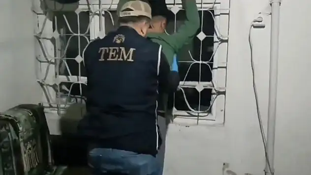 8 ilde dev operasyon! 40 gözaltı