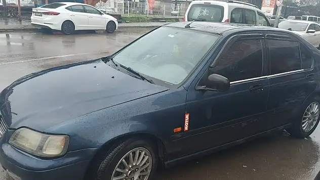 Komşusunun altın ve parasını çalıp, arkadaşı üzerine araç aldı