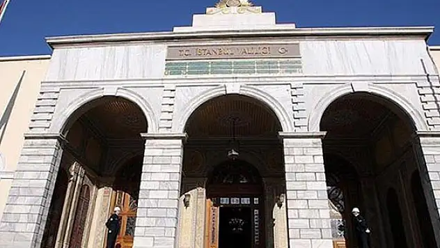 İstanbul Valiliği'nden camideki intihara ilişkin açıklama