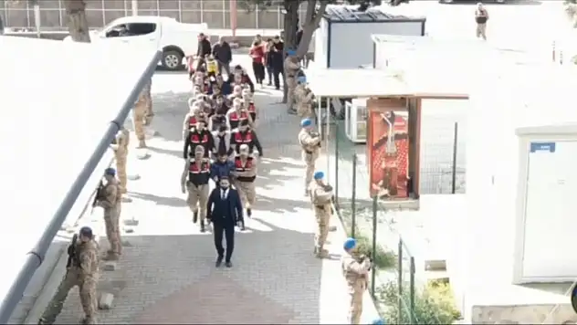 'Alevler' organize suç örgütü çökertildi 13 gözaltı