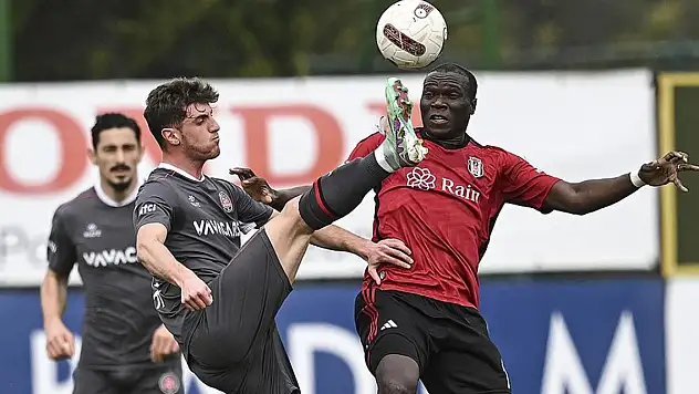 Beşiktaş hazırlık maçında Fatih Karagümrük ile yenişemedi