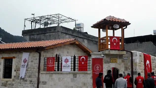 Hatay'da depremde hasar gören tarihi yapılardan ilki hizmete açıldı
