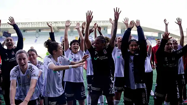 6 gollü derbinin kazananı Beşiktaş