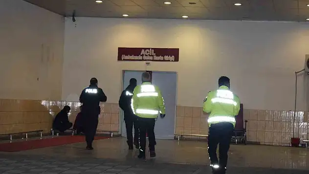 Otomobil ile motosiklet çarpıştı: 1 ağır yaralı