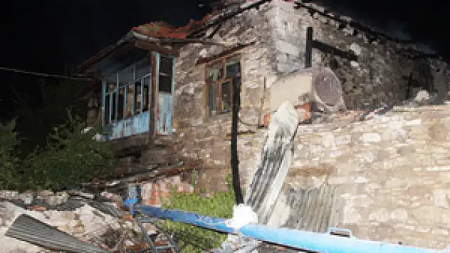 Beyşehir'de korkutan ev yangını