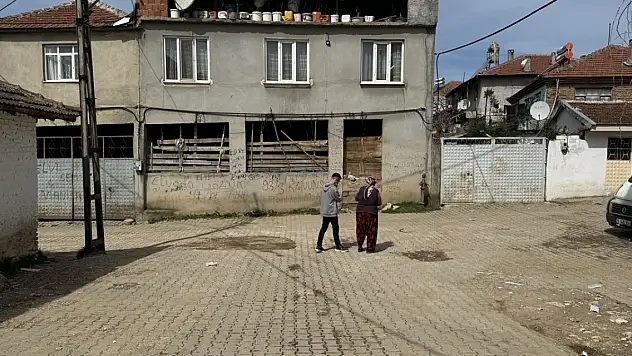 Bursa'da 1 kişinin öldüğü, 2 kişinin yaralandığı silahlı saldırının şüphelileri yakalandı