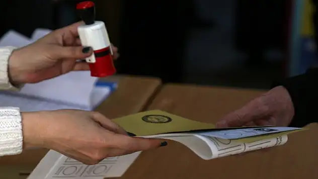 Oy verme işlemleri sona erdi