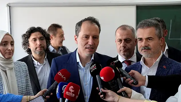 Yeniden Refah Partisi Genel Başkanı Erbakan yerel seçim sonuçlarını değerlendirdi