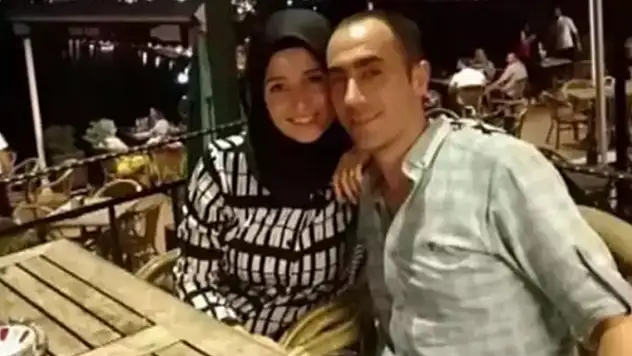 Eşini öldürüp oğlunun dilini yakmıştı