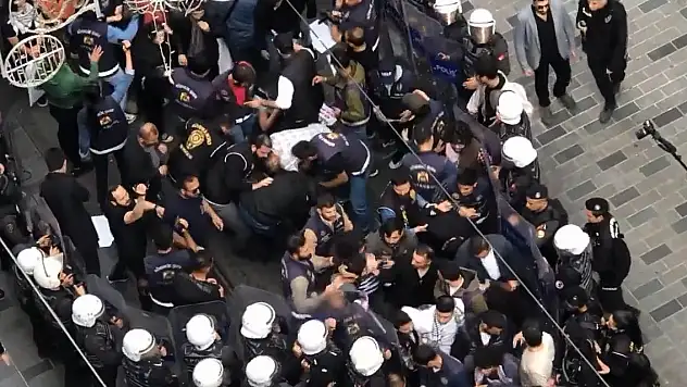 Bakan Yerlikaya'dan İsrail protestosuyla ilgili açıklama: 2 emniyet görevlisi açığa alındı