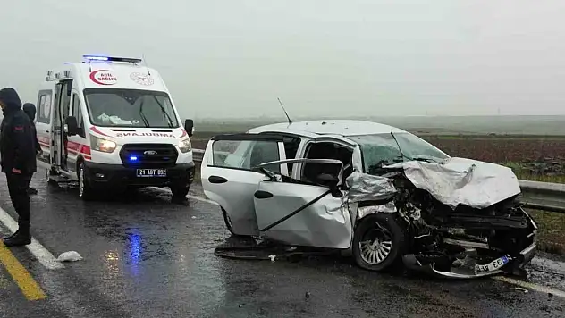 Feci kaza: 3 ölü, 2'si ağır 5 yaralı