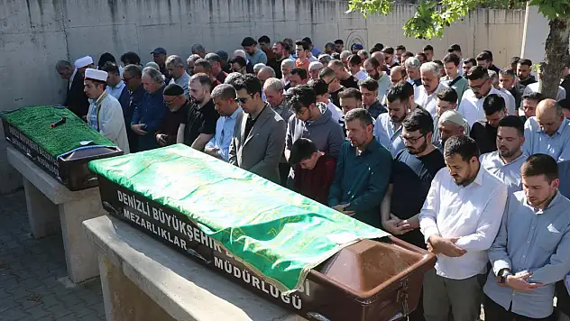 Bayramın ilk günü kazada ölen çift, yan yana toprağa verildi