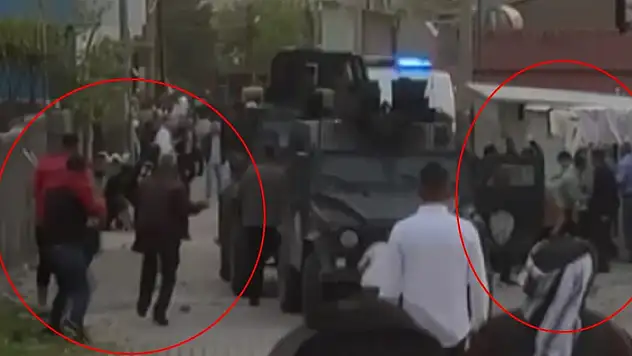 Kavgada yaralananlara müdahale eden sağlıkçılara taşlı saldırı: 3'ü sağlık görevlisi 7 yaralı