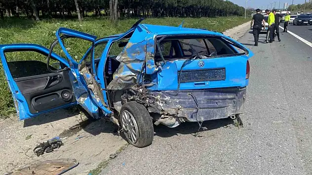 Hatalı şerit değiştirme kazası: 2 yaralı