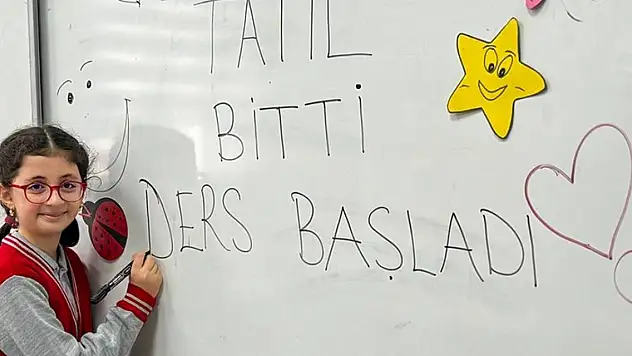 Okullarda tatil sonrası ilk ders zili çaldı