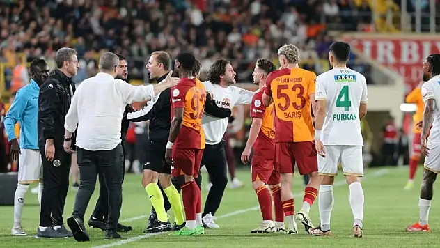 Galatasaray, Alanyaspor'u farklı geçti