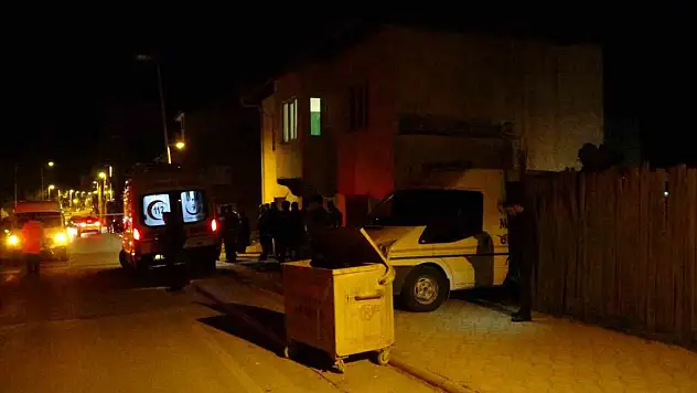 Babasının gözleri önünde tüfekle canına kıydı