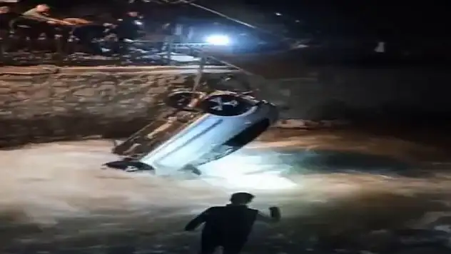 Şırnak'ta kontrolden çıkan otomobil dereye uçtu: 4 ölü, 1 yaralı