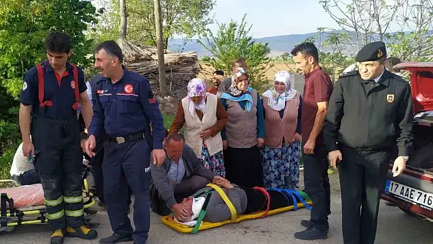 Samsun'da iki otomobil kafa kafaya çarpıştı: 8 yaralı