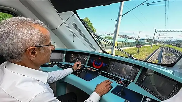 Sivas-İstanbul arasında aktarmasız YHT seferleri için tarih belli oldu