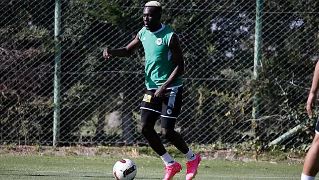 Konyaspor, Alanyaspor maçının taktiğini çalıştı!