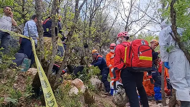 Bursa'da define aramak için mağaraya giren 3 kişinin cesetlerine ulaşıldı