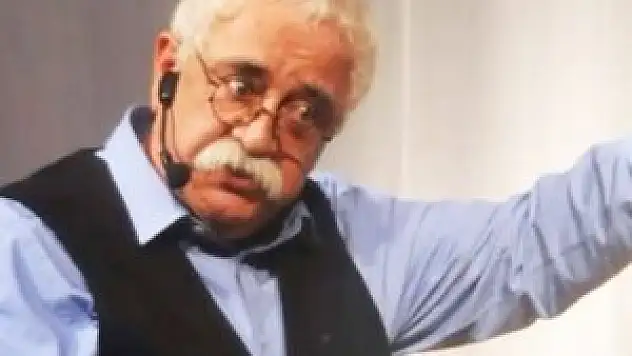 Sözcü: Levent Kırca'yı AKP kanser yaptı