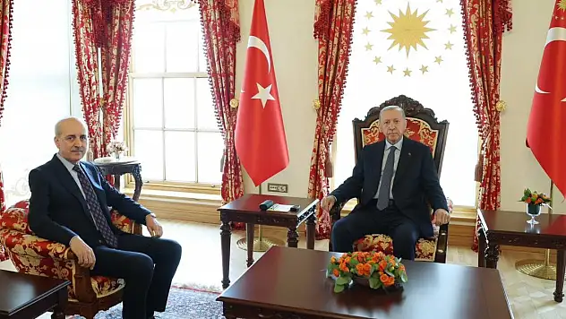 Cumhurbaşkanı Erdoğan, TBMM Başkanı Kurtulmuş'u kabul etti