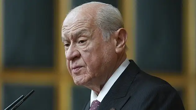 Bahçeli: Türk bayrağını kabullenemeyen vatandaşlıktan çıkarılmalı