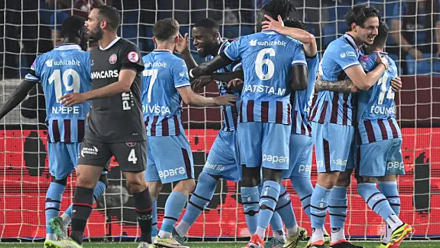 5 gollü maçta kazanan Trabzonspor