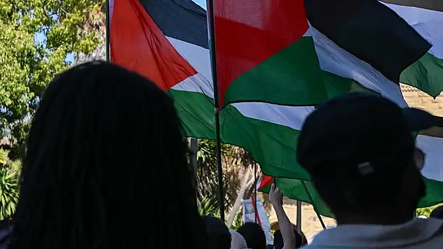 Türkiye'deki üniversitelerden ABD'deki öğrencilerin Gazze eylemlerine destek