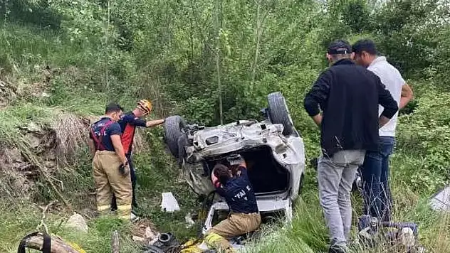 Otomobiliyle 150 metre uçan sürücü yara almadan kurtuldu
