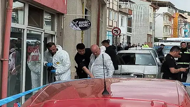 80 yaşındaki saldırgan pompalı tüfekle dehşet saçtı! Berber dükkanındaki 2 kişiyi öldürdü