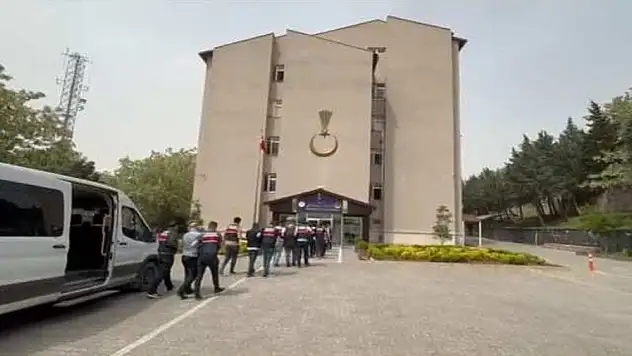 Şırnak'ta PKK'nın şehir yapılanması YPS'ye operasyon: 10 gözaltı