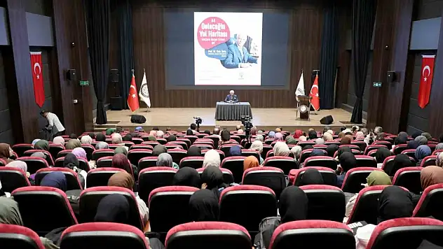 Karatay Belediyesi'nden kariyer planlaması programları