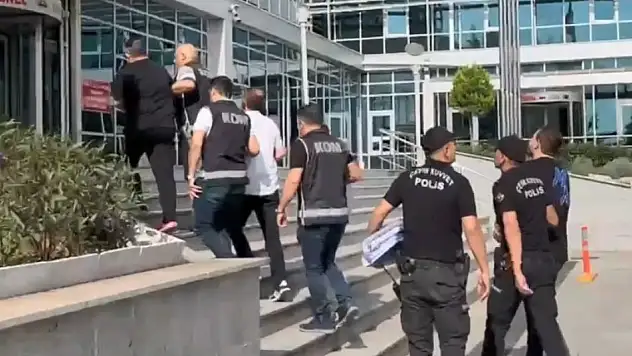 Mersin'de suç örgütü çökertildi: 3 tutuklama