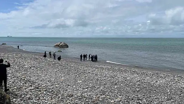 Zonguldak'ta sahilde kadının cesedi bulundu