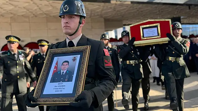 Şehit Astsubay Ata Göçmen son yolculuğuna uğurlandı