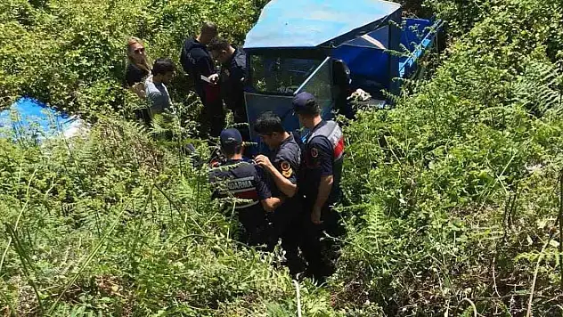 Zonguldak'ta pat pat şarampole uçtu: 1 ölü