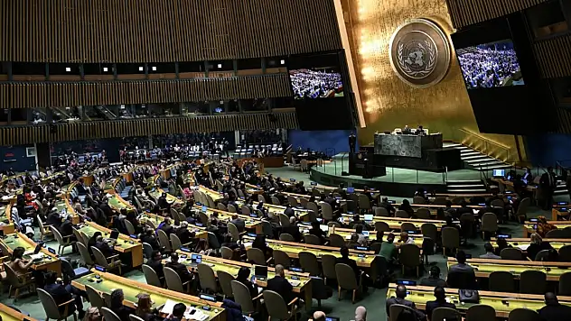 BM, savaş suçu sayılan 'zorla yerinden edilme' tanımlamasında söylem değiştirdi