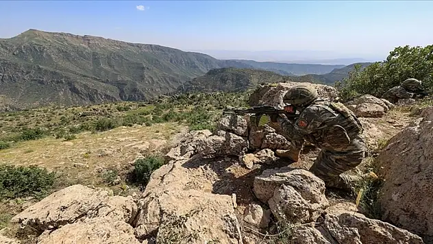 Son Dakika! 17 terörist etkisiz hale getirildi