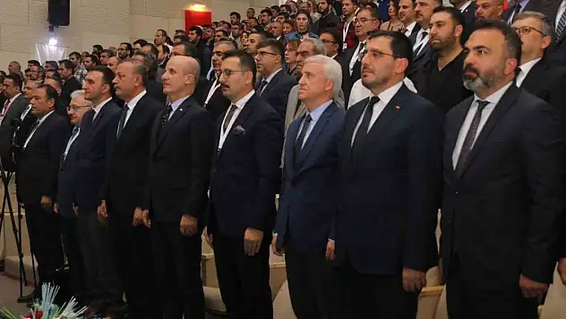 YÖK Başkanı Erol Özvar: 'Rekabet, ilim alanında yarışmanın tezahürüdür'