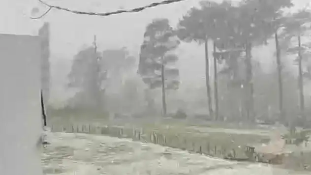 Antalya'da dolu sürprizi