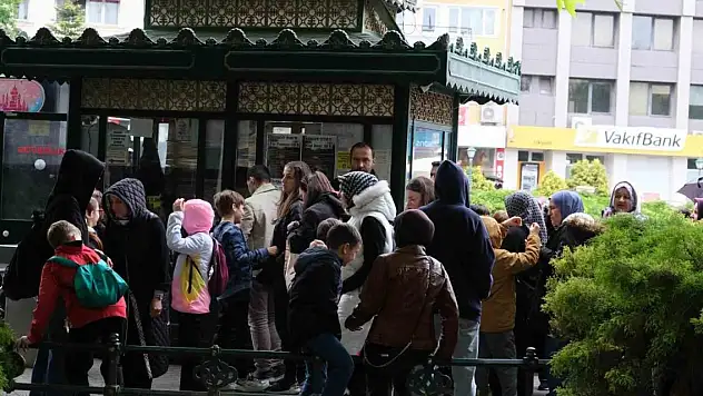 Hintli turistler Eskişehir'e hayran kaldı