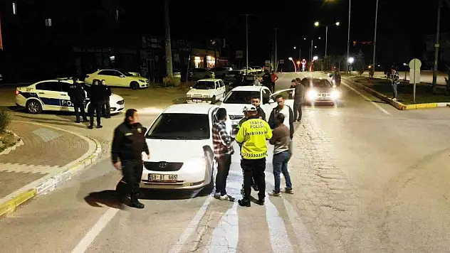 'Alkol yok ki baba' dedi, hem 2.37 promil alkollü hem de ehliyetsiz çıktı