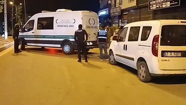 Gaziantep'te cinnet getiren şahıs dehşet saçtı: 1 ölü, 2 ağır yaralı